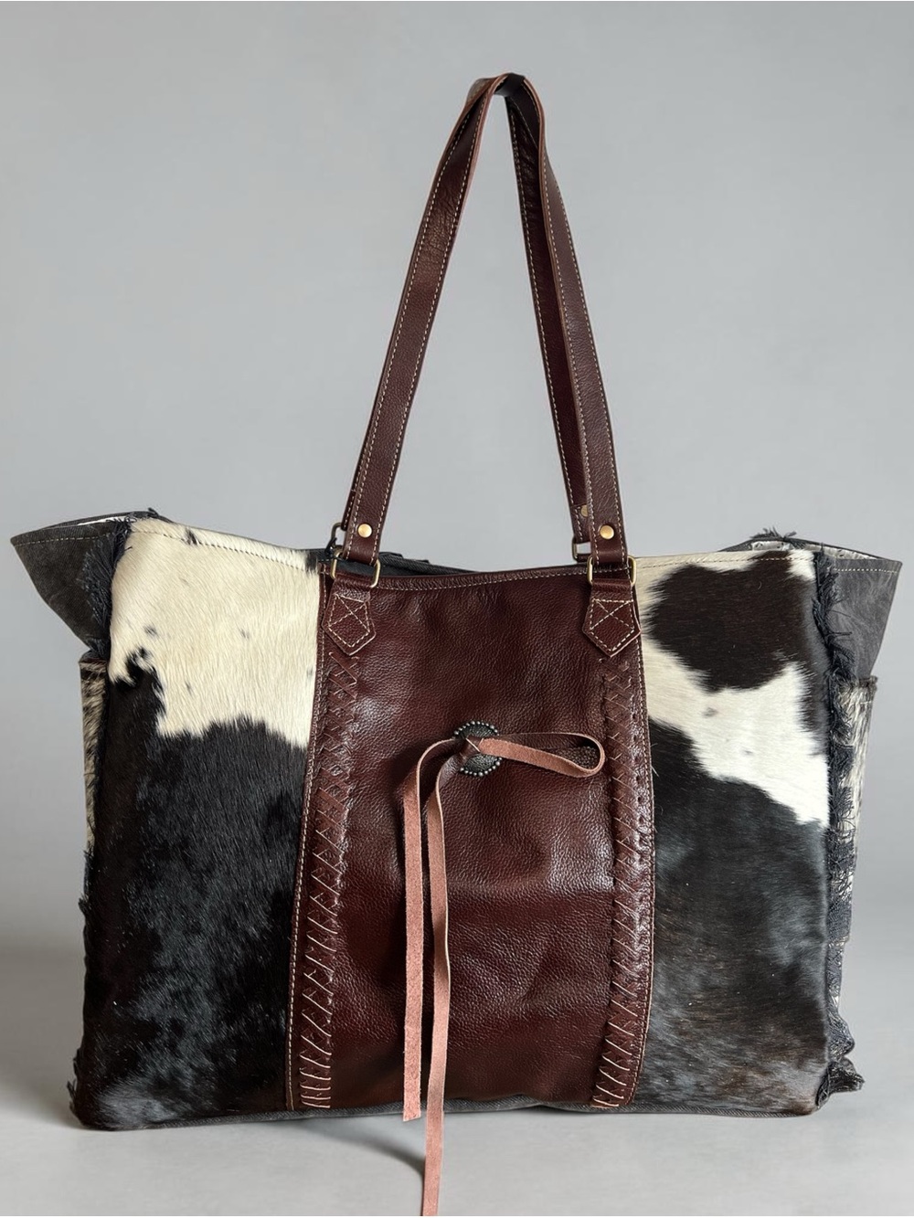 Myra Bag Cowhide Weekender Tote Overnight Leather Western Boho Shoulder Carry-on - Picture 5 of 13